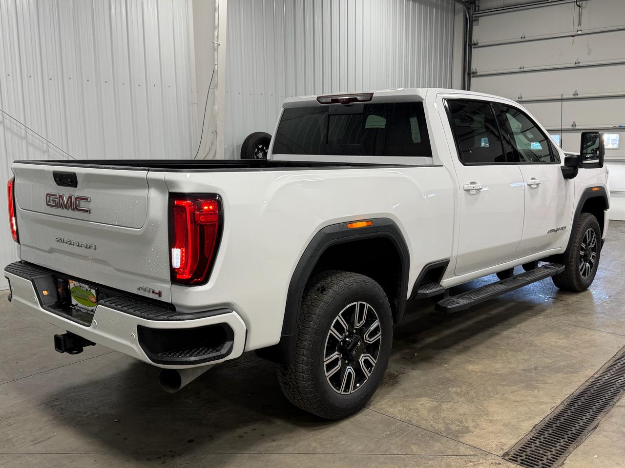 GMC Sierra 3500HD 4WD Crew Cab 159" AT4 2020