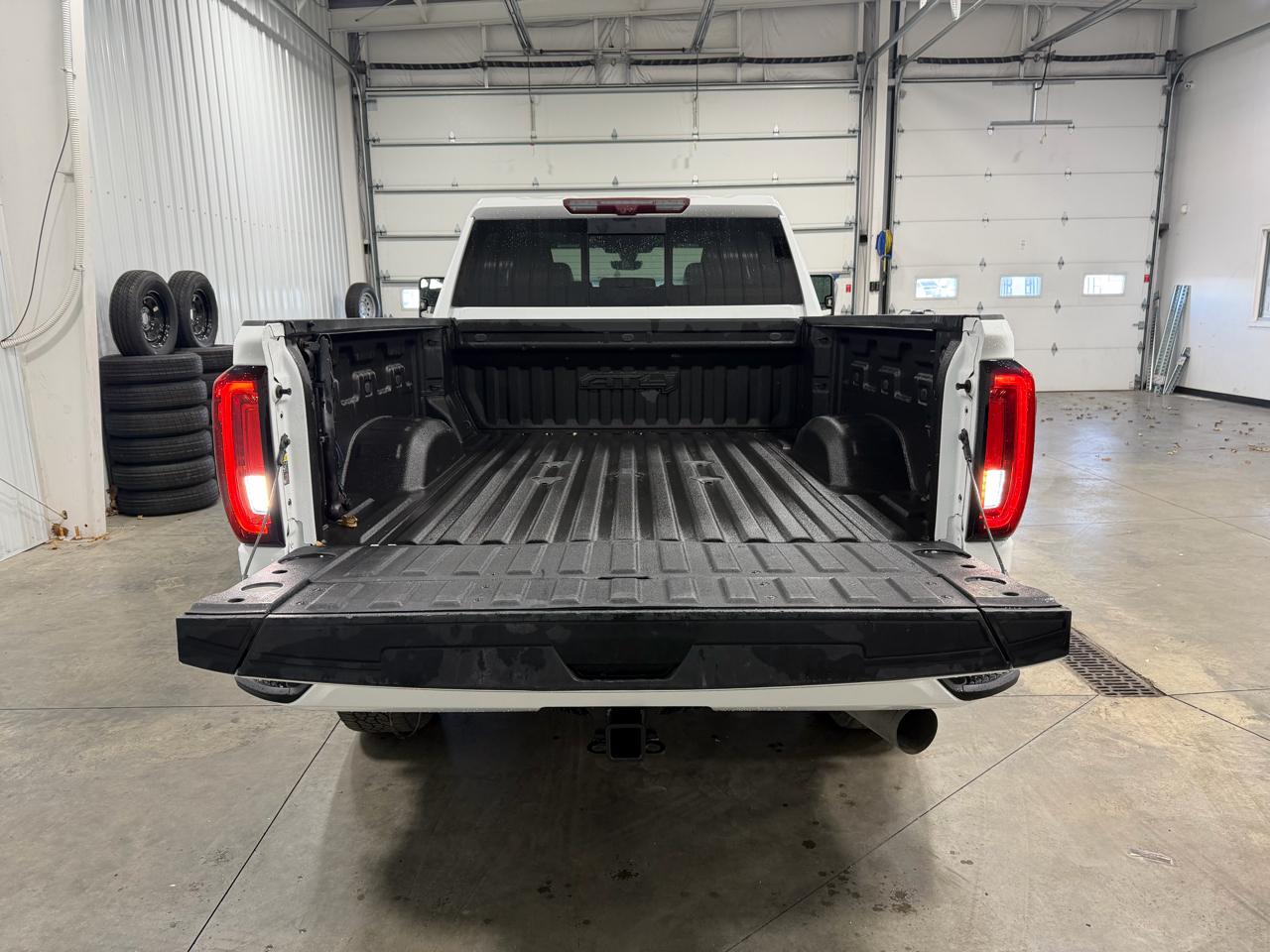 GMC Sierra 3500HD 4WD Crew Cab 159" AT4 2020