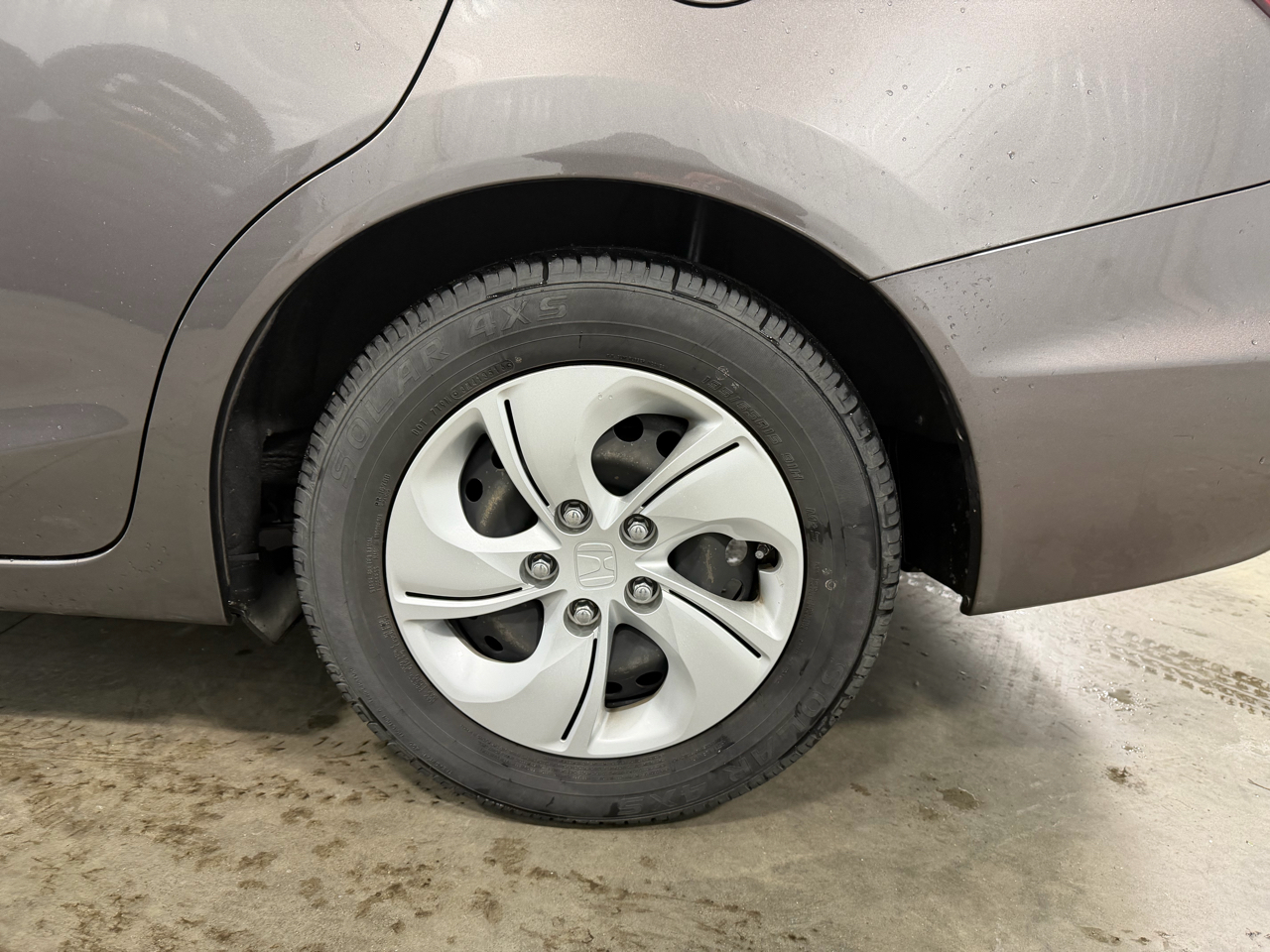 Honda Civic Sdn 4dr Auto LX 2013