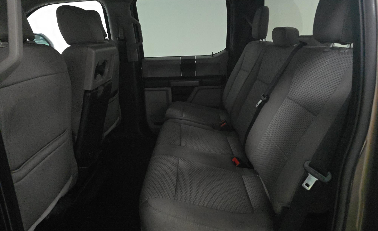 Ford Super Duty F-250 SRW XLT 4WD Crew Cab 8' Box 2020