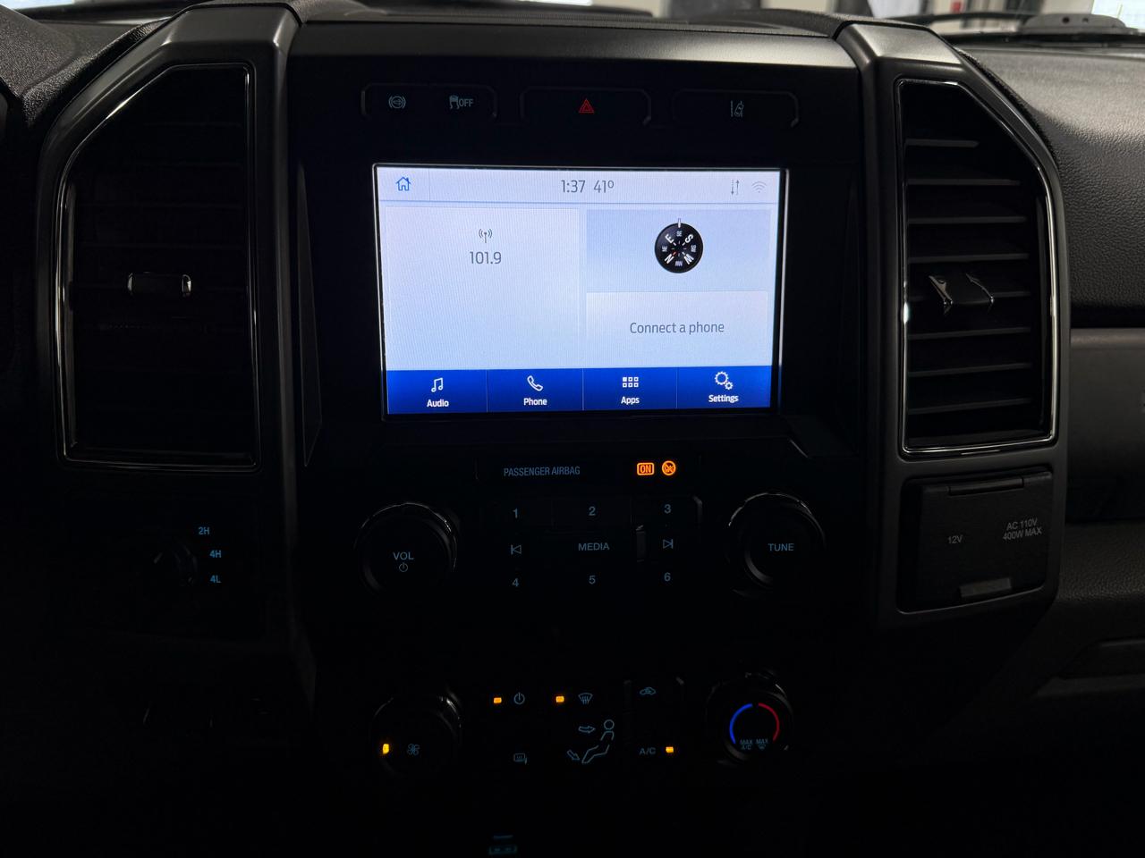 Ford Super Duty F-250 SRW XLT 4WD Crew Cab 8' Box 2020