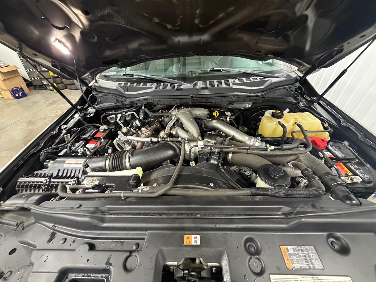 Ford Super Duty F-250 SRW XLT 4WD Crew Cab 8' Box 2020