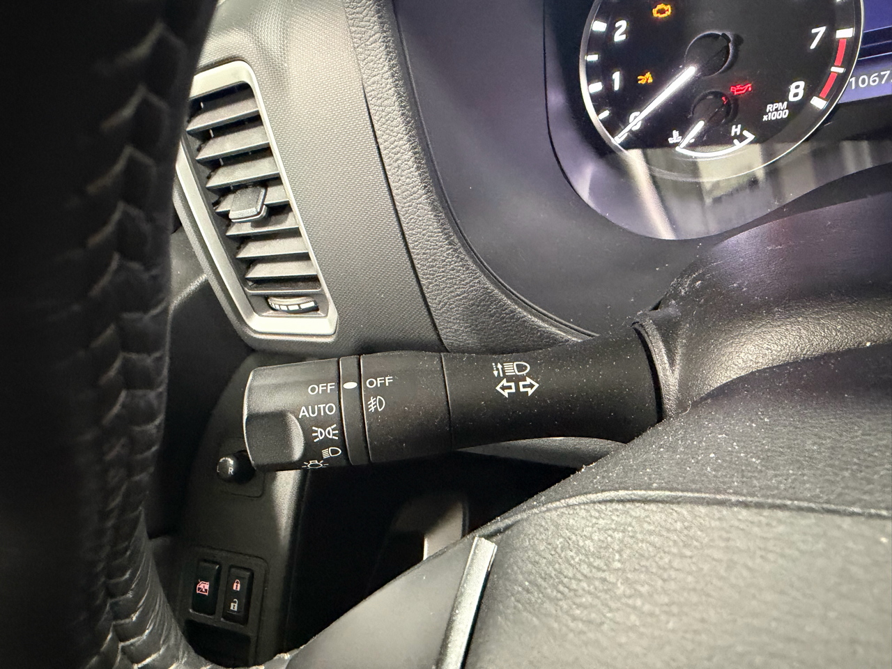 Nissan Frontier Crew Cab 4x4 SV Auto 2023