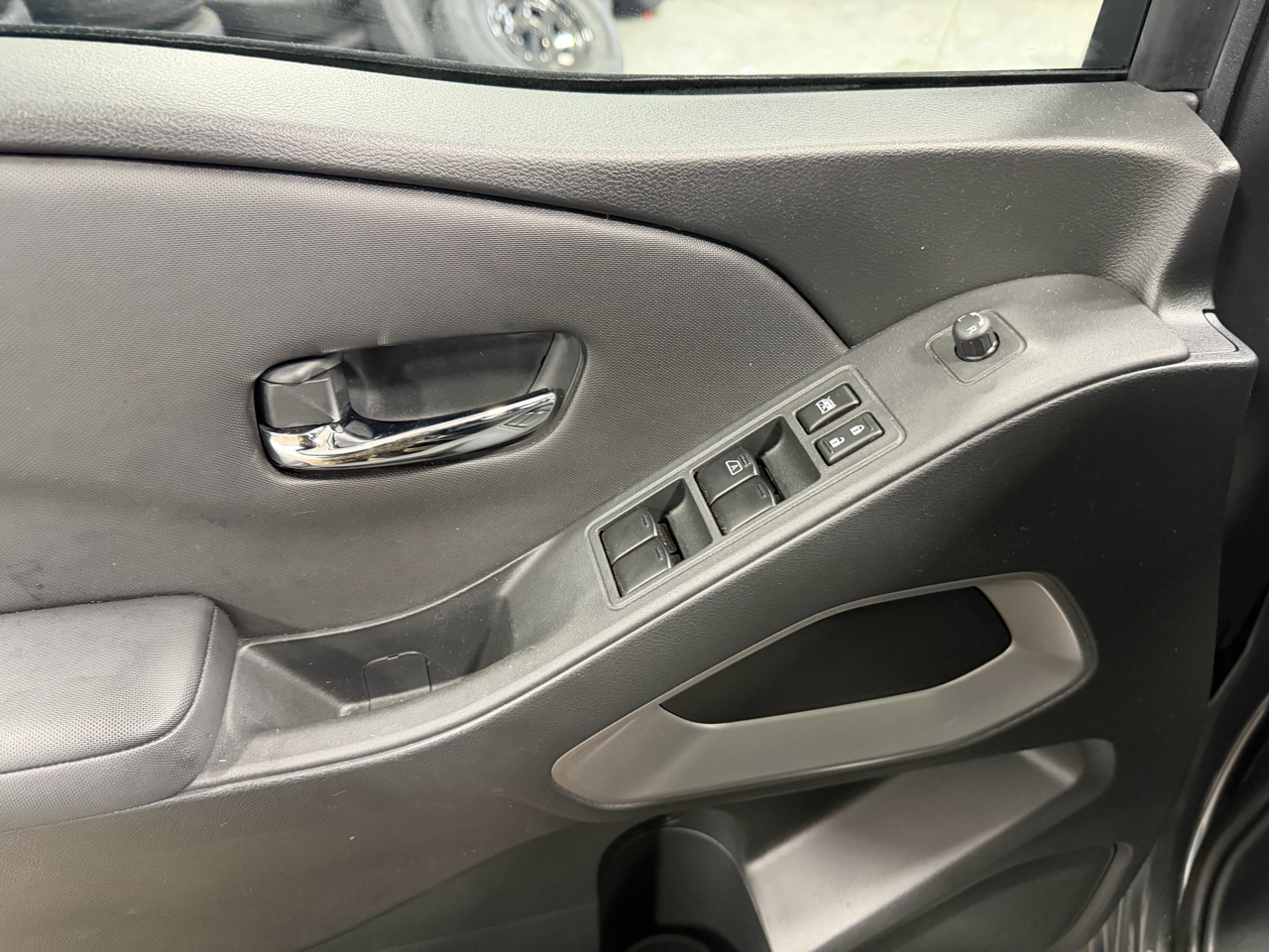 Nissan Frontier Crew Cab 4x4 SV Auto 2023