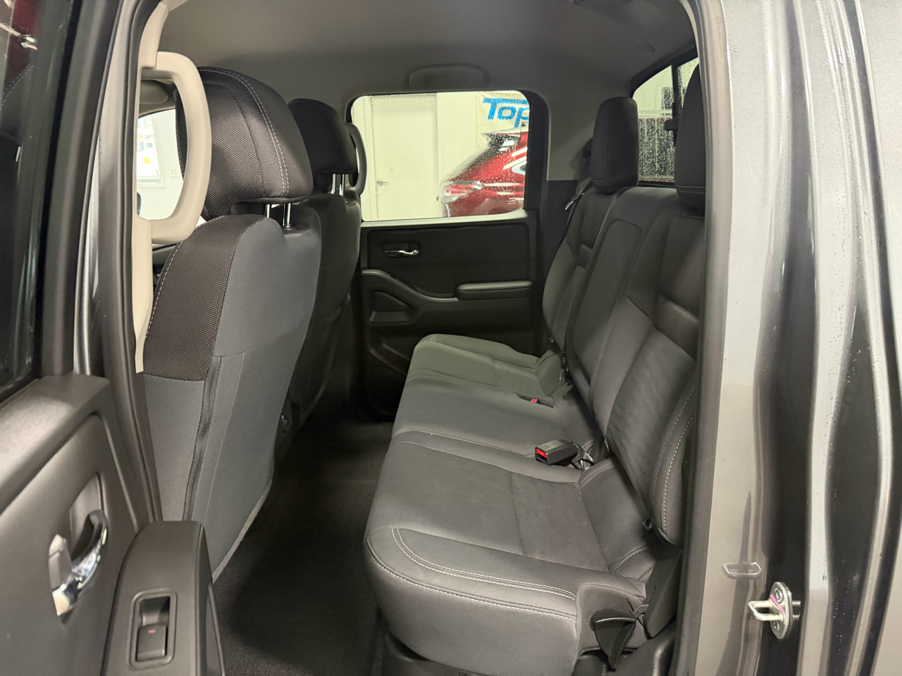 Nissan Frontier Crew Cab 4x4 SV Auto 2023