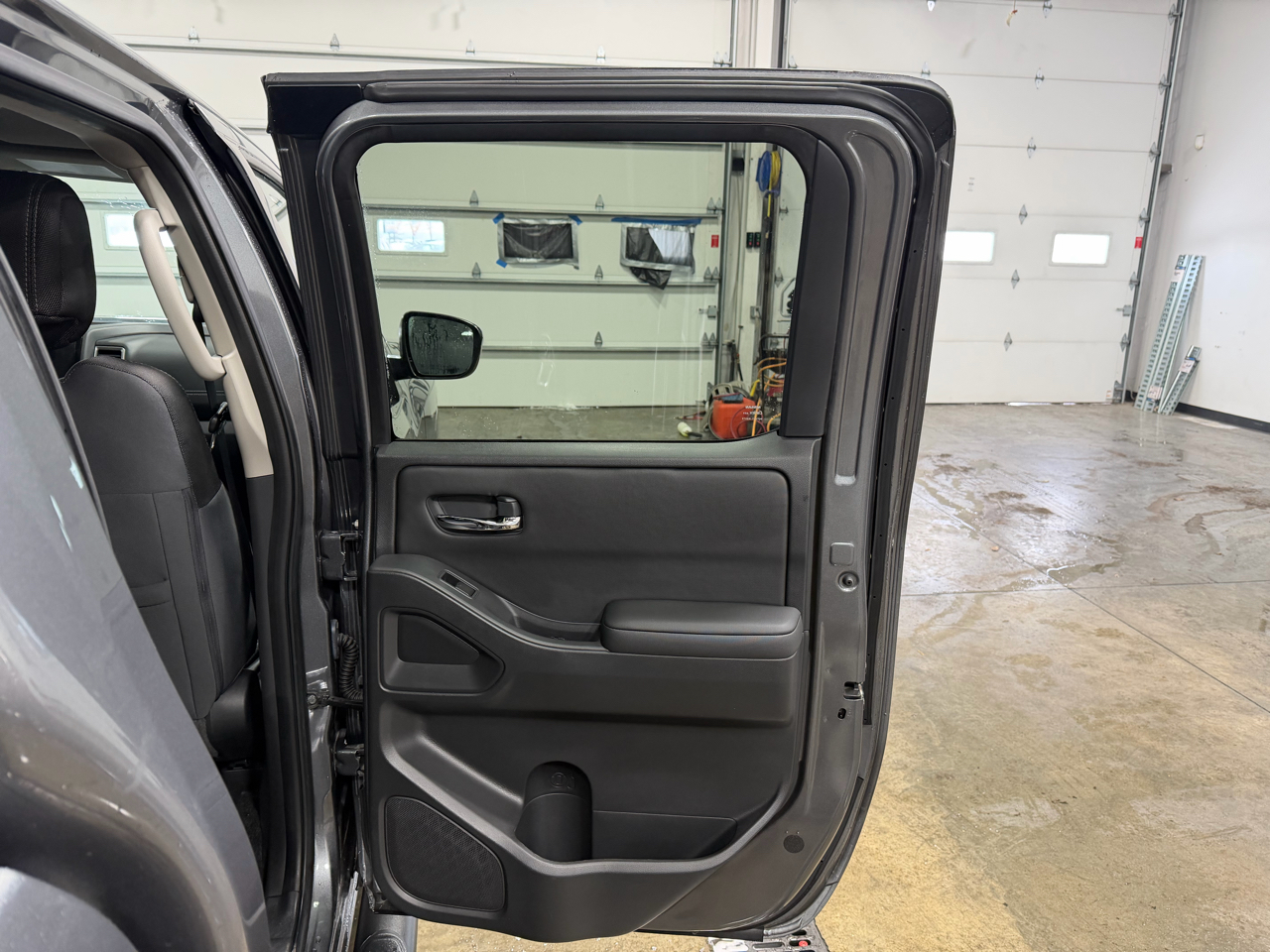 Nissan Frontier Crew Cab 4x4 SV Auto 2023