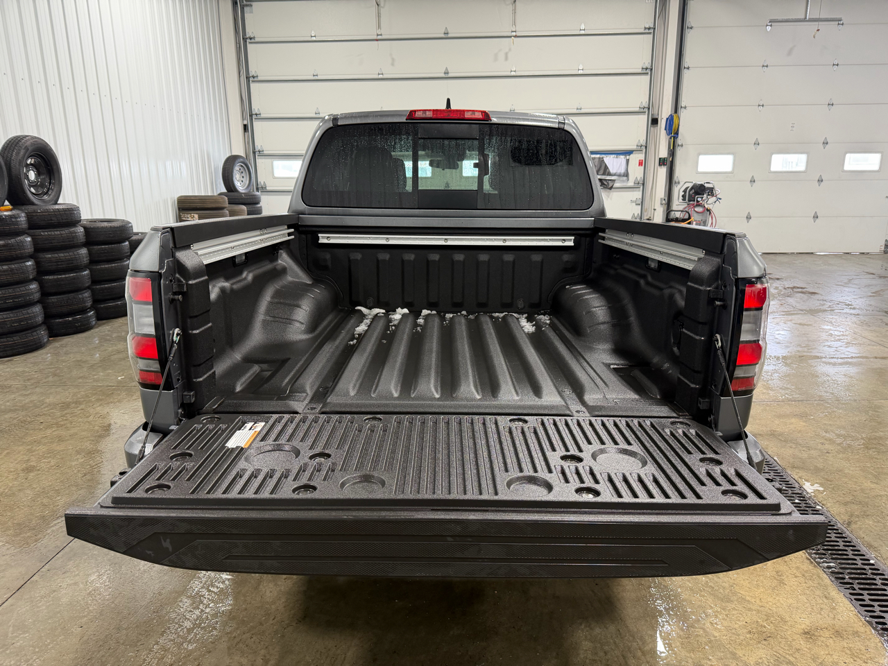 Nissan Frontier Crew Cab 4x4 SV Auto 2023