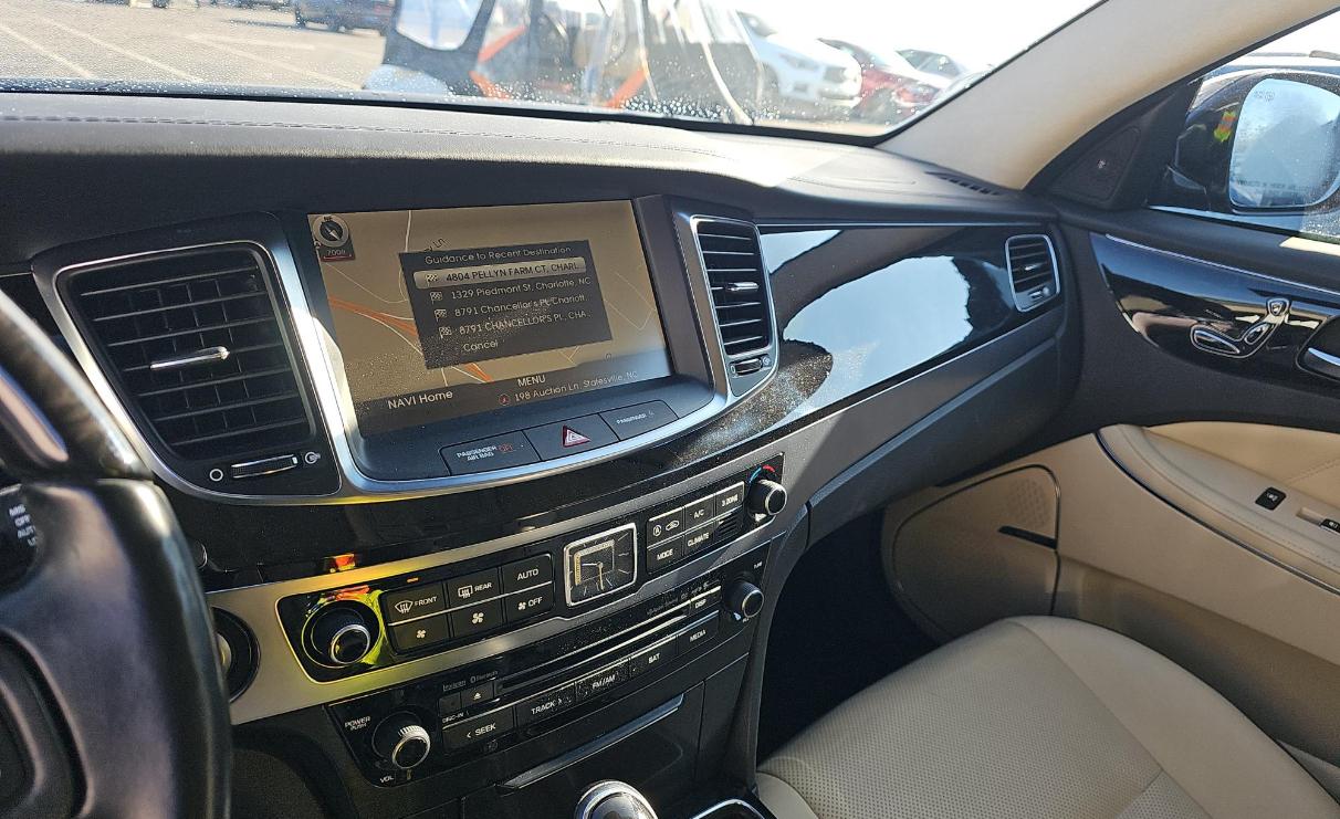 Hyundai Equus 4dr Sdn Ultimate 2015