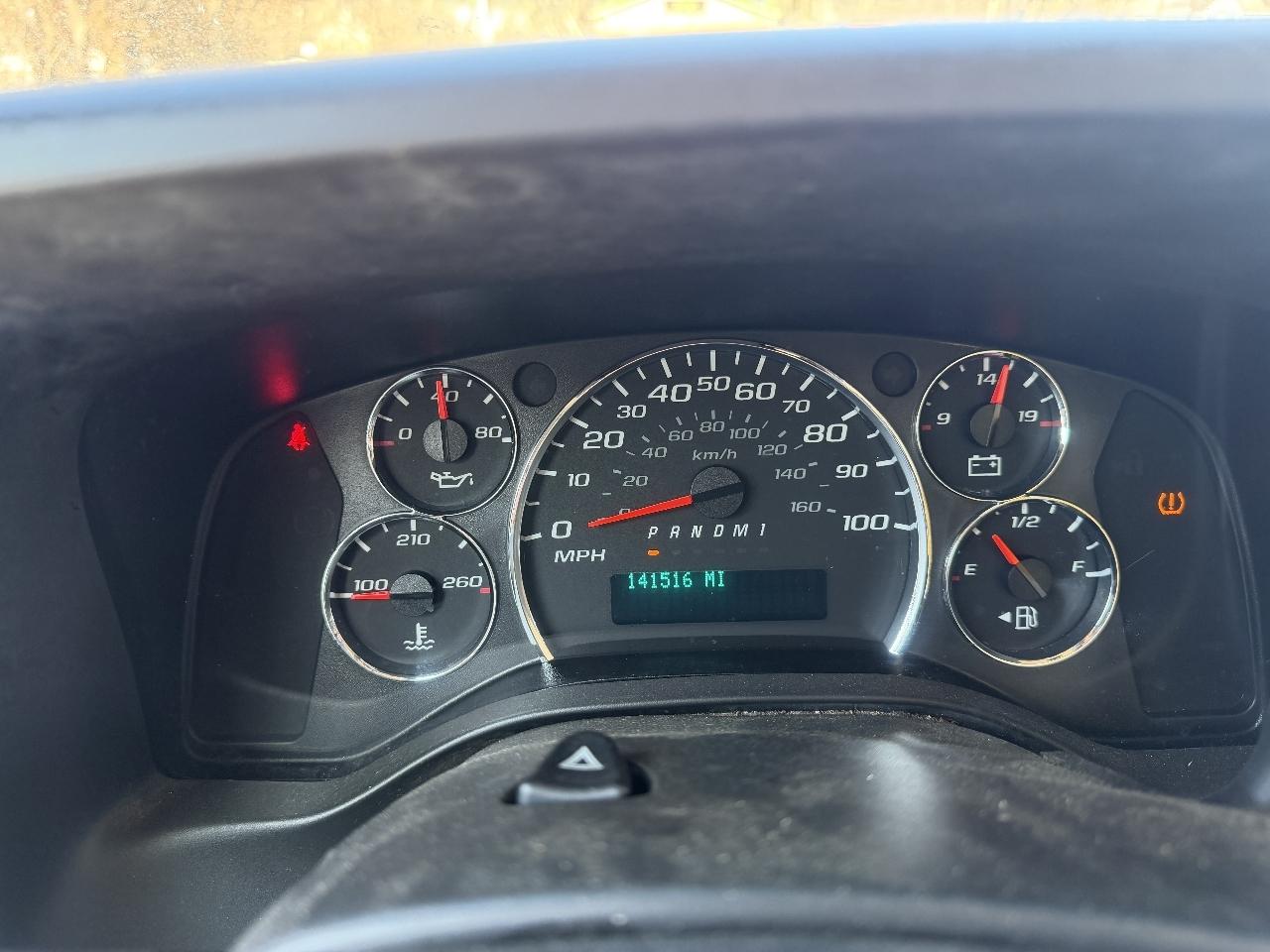 Chevrolet Express Commercial Cutaway 3500 Van 139" 2018