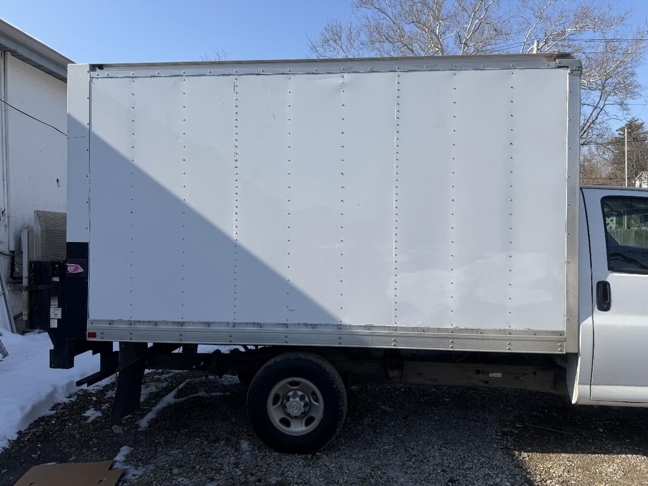 Chevrolet Express Commercial Cutaway 3500 Van 139" 2018