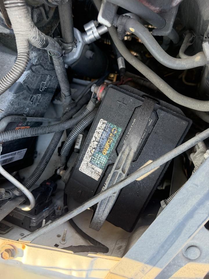 Chevrolet Express Commercial Cutaway 3500 Van 139" 2018