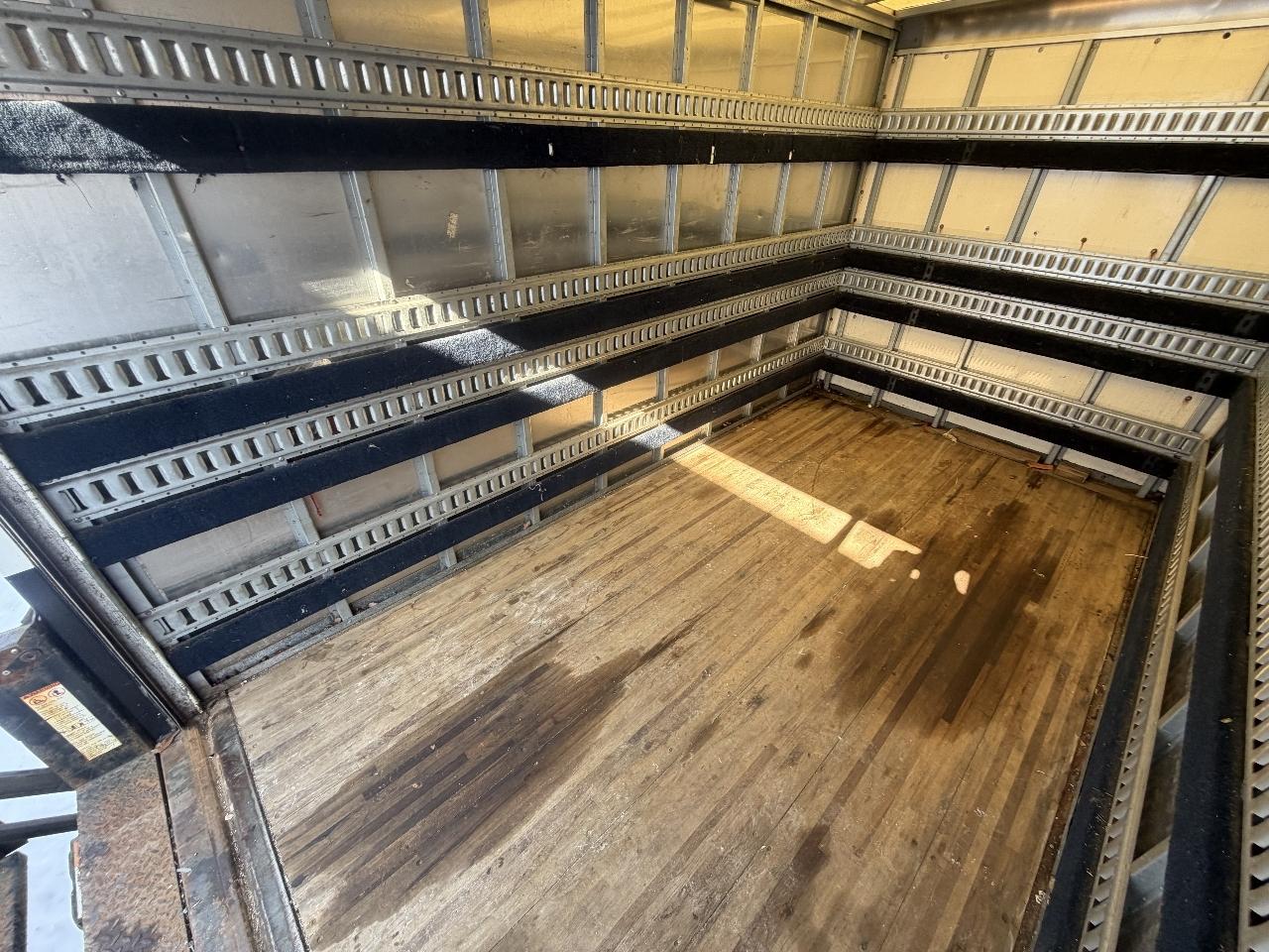 Chevrolet Express Commercial Cutaway 3500 Van 139" 2018