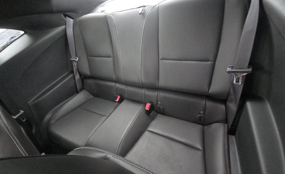 Chevrolet Camaro 2dr Cpe 2SS 2010