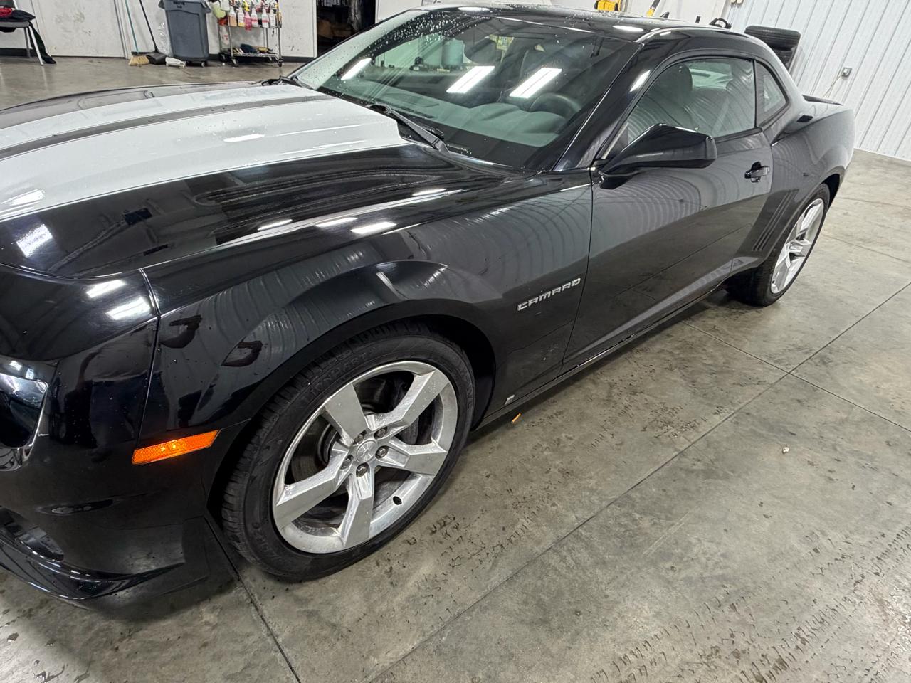 Chevrolet Camaro 2dr Cpe 2SS 2010