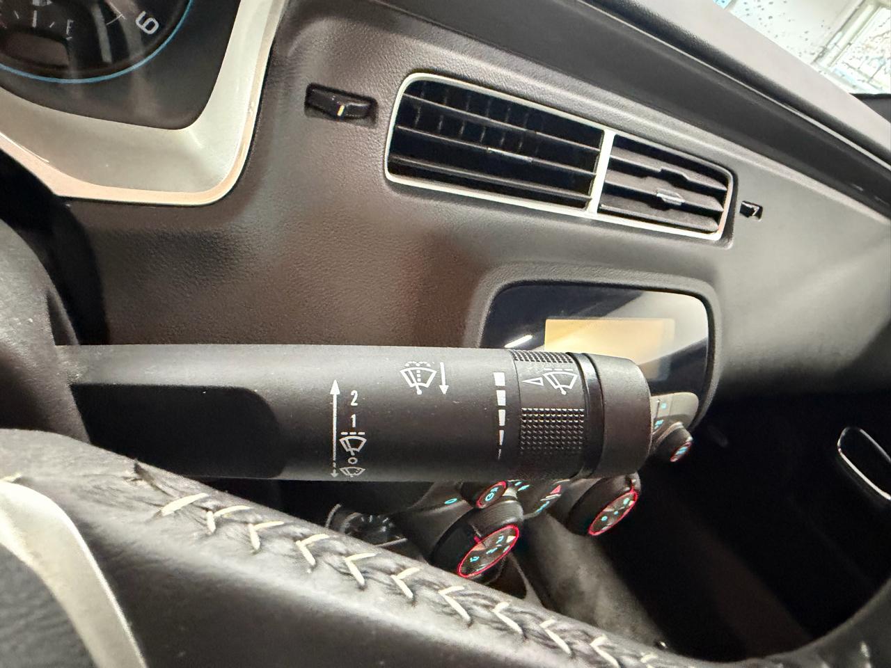 Chevrolet Camaro 2dr Cpe 2SS 2010