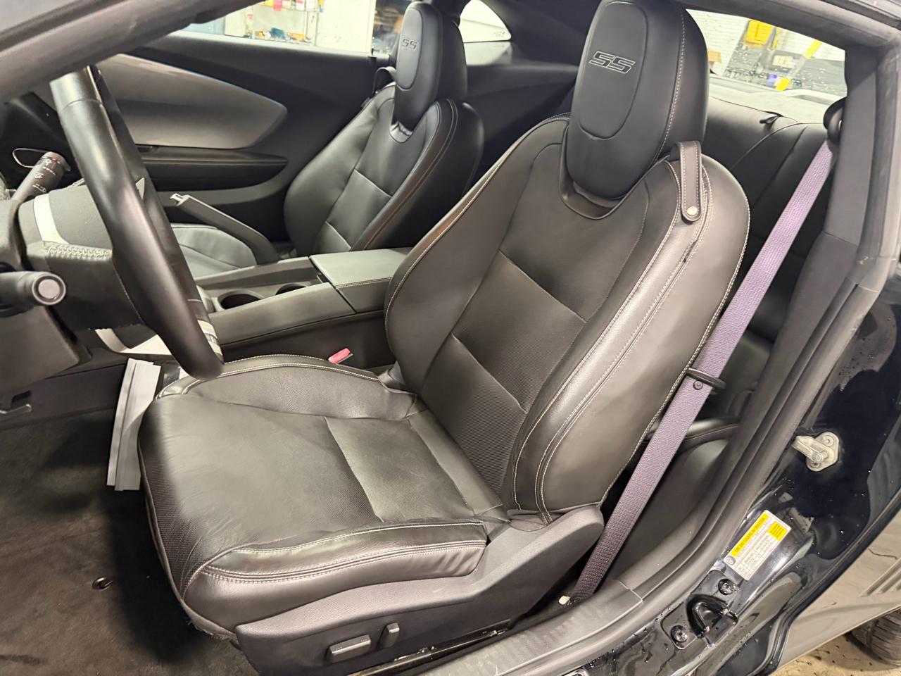 Chevrolet Camaro 2dr Cpe 2SS 2010