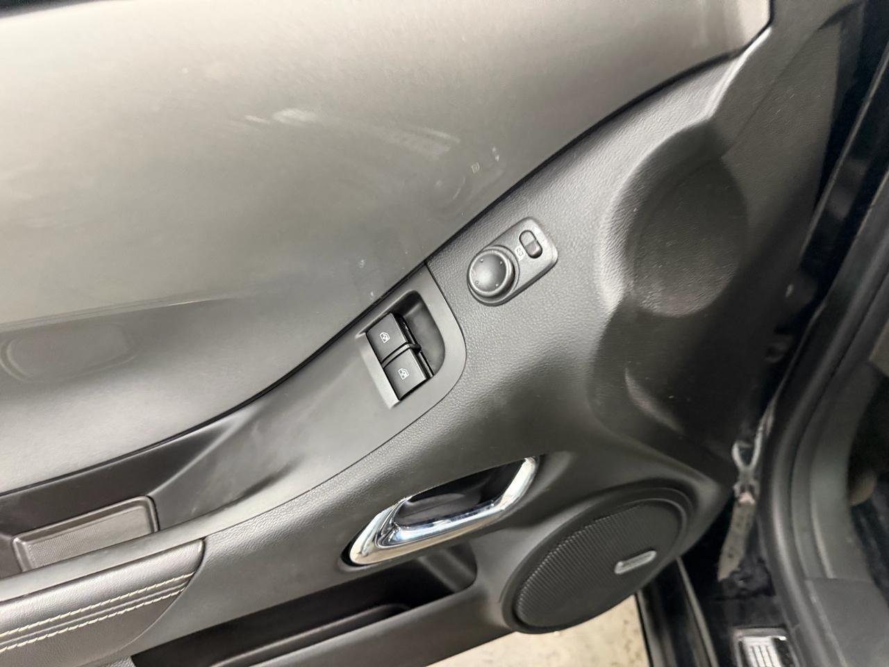 Chevrolet Camaro 2dr Cpe 2SS 2010