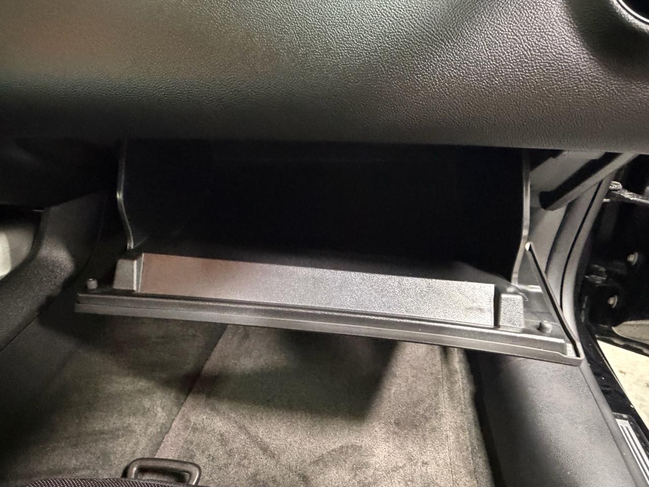 Chevrolet Camaro 2dr Cpe 2SS 2010