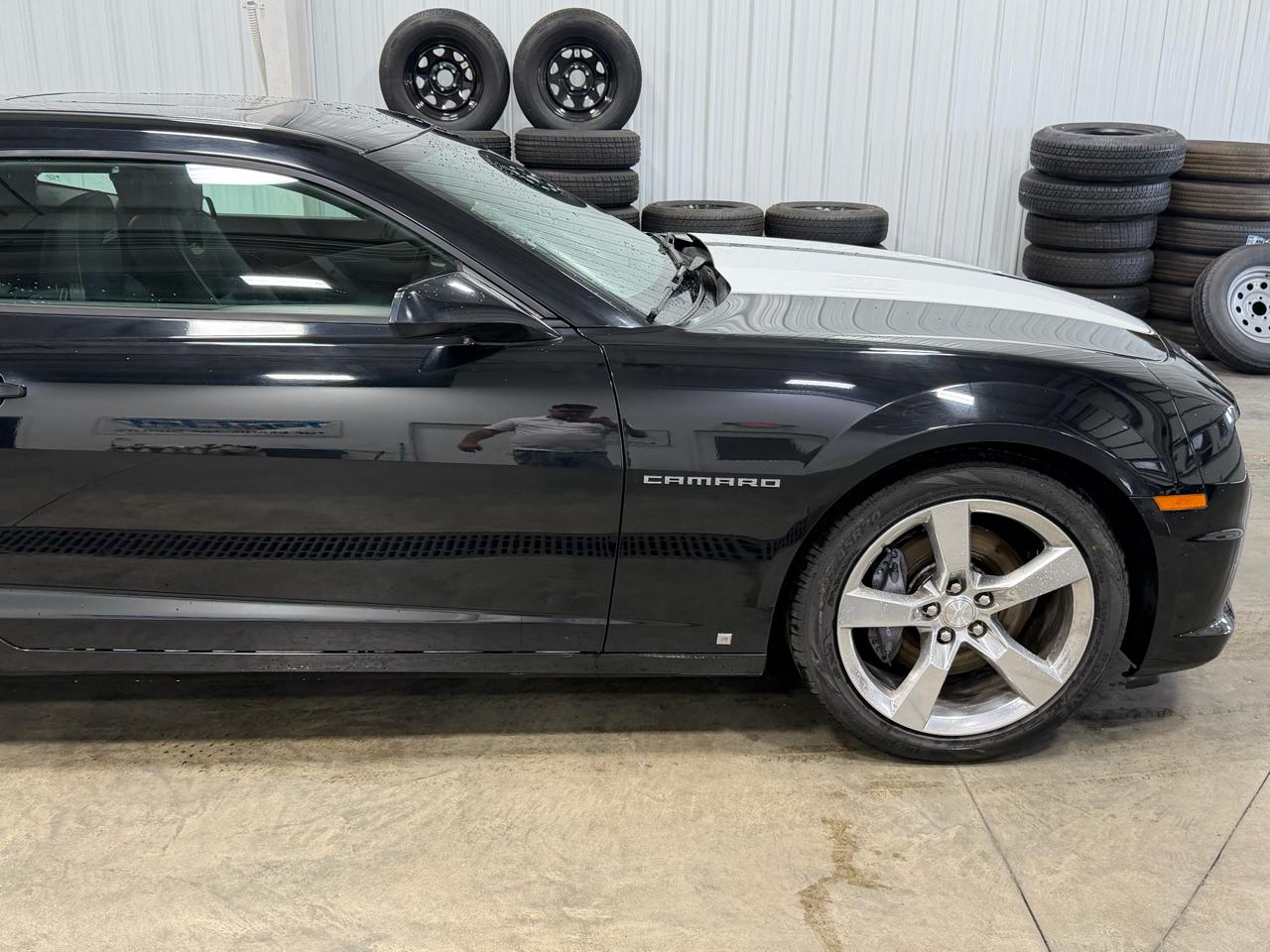 Chevrolet Camaro 2dr Cpe 2SS 2010