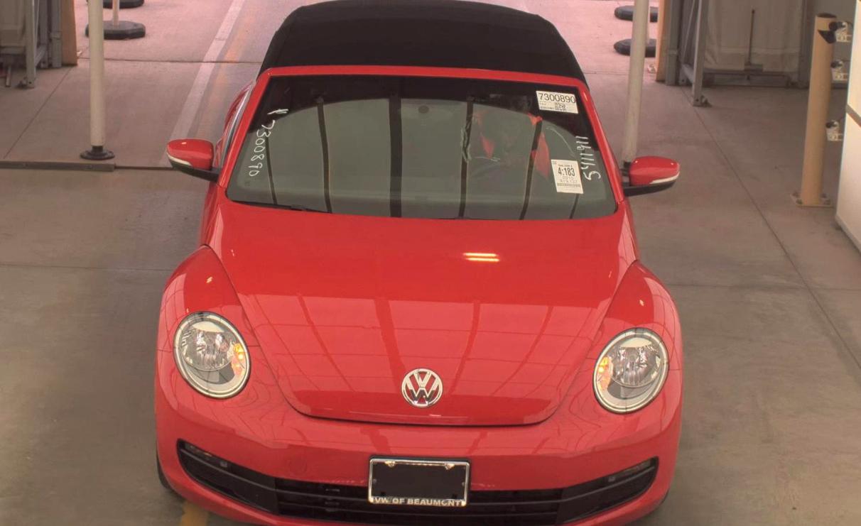 Volkswagen Beetle Convertible 2dr Auto 1.8T 2015