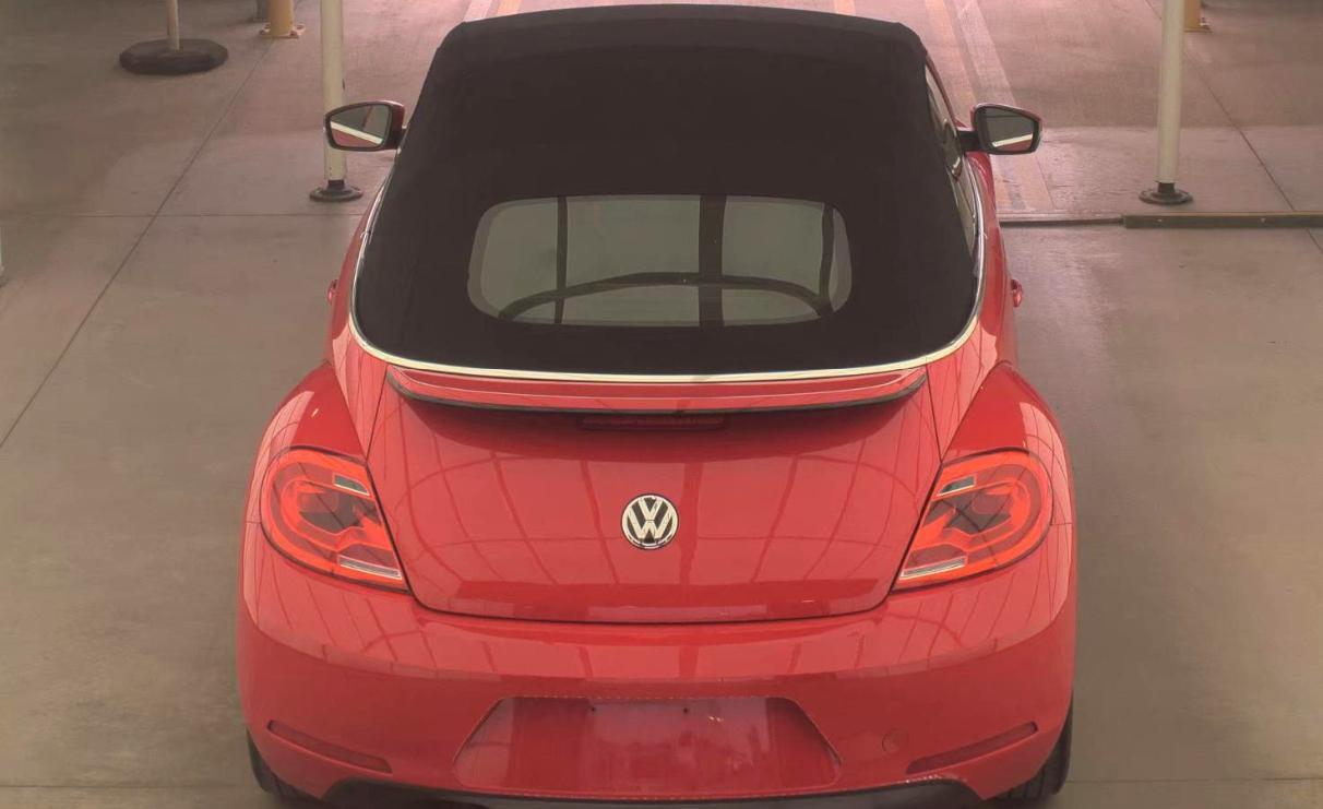Volkswagen Beetle Convertible 2dr Auto 1.8T 2015