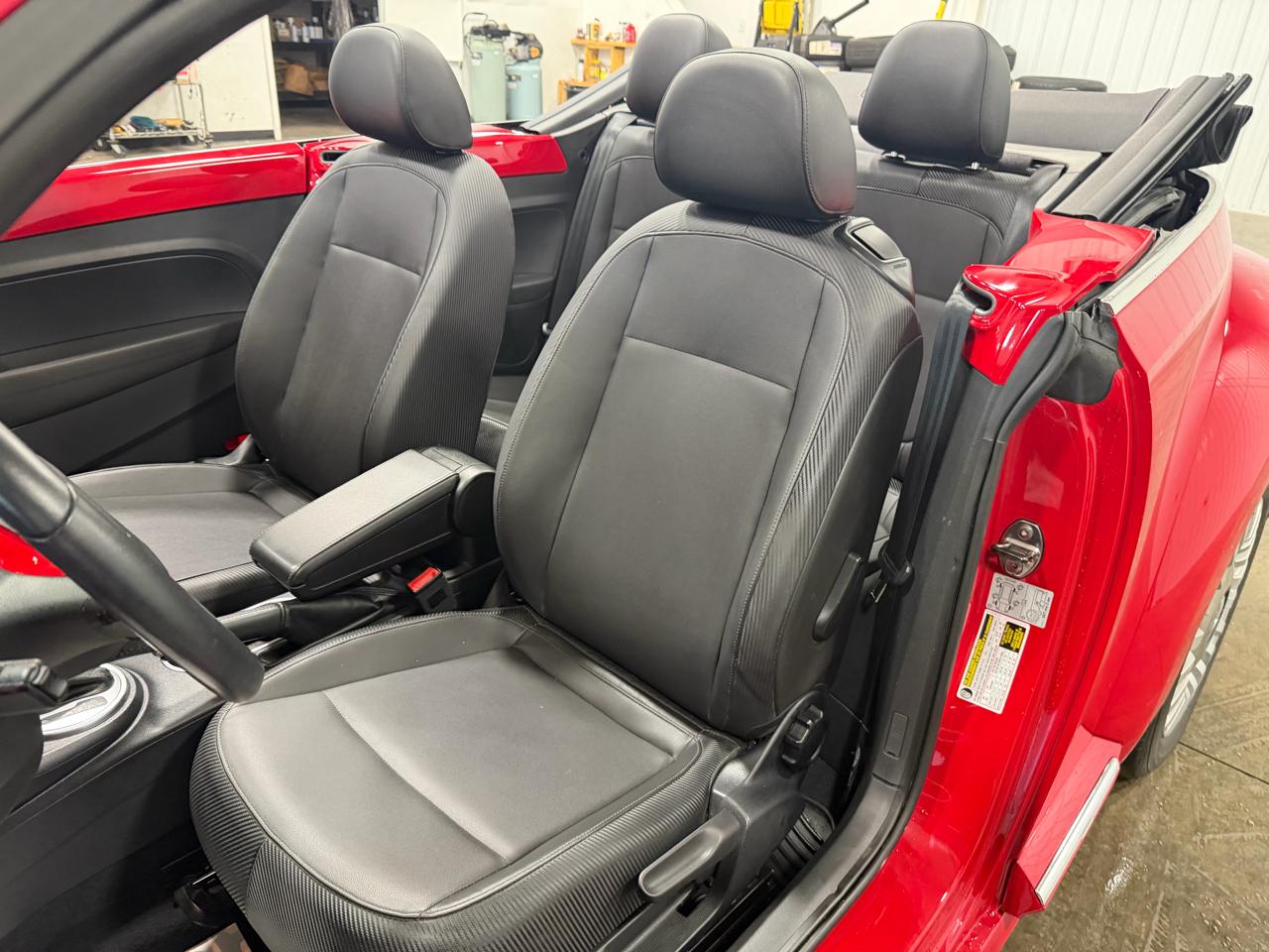 Volkswagen Beetle Convertible 2dr Auto 1.8T 2015