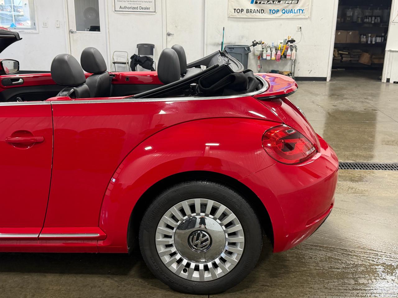 Volkswagen Beetle Convertible 2dr Auto 1.8T 2015