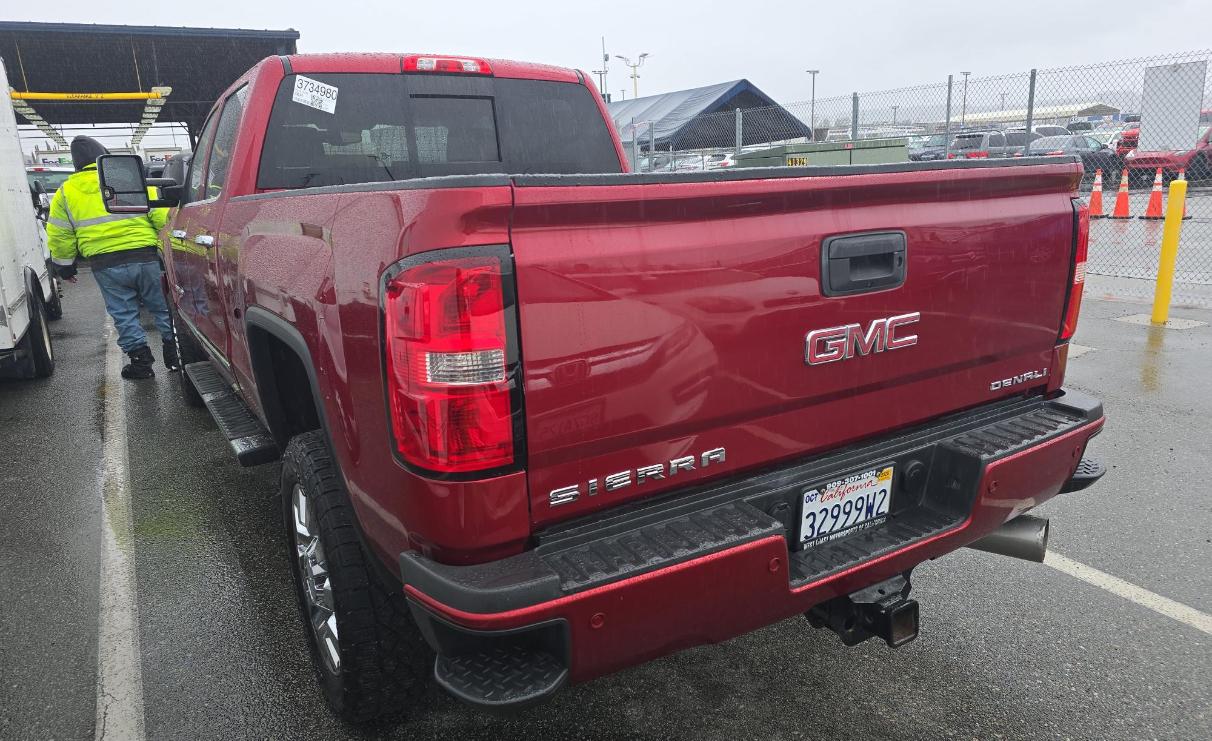 GMC Sierra 2500HD 4WD Crew Cab 153.7" Denali 2018