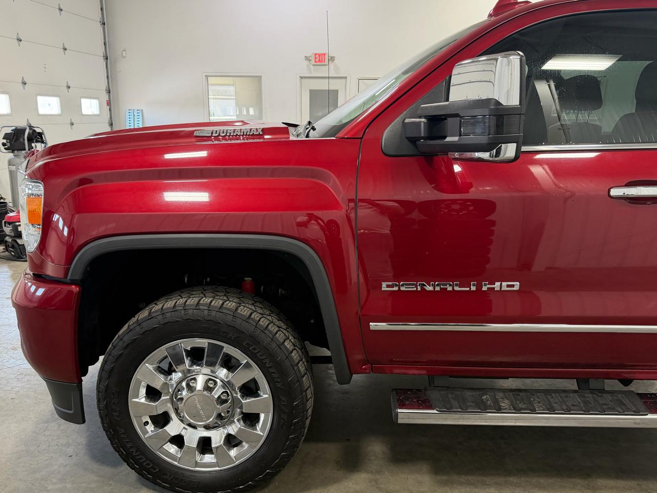 GMC Sierra 2500HD 4WD Crew Cab 153.7" Denali 2018
