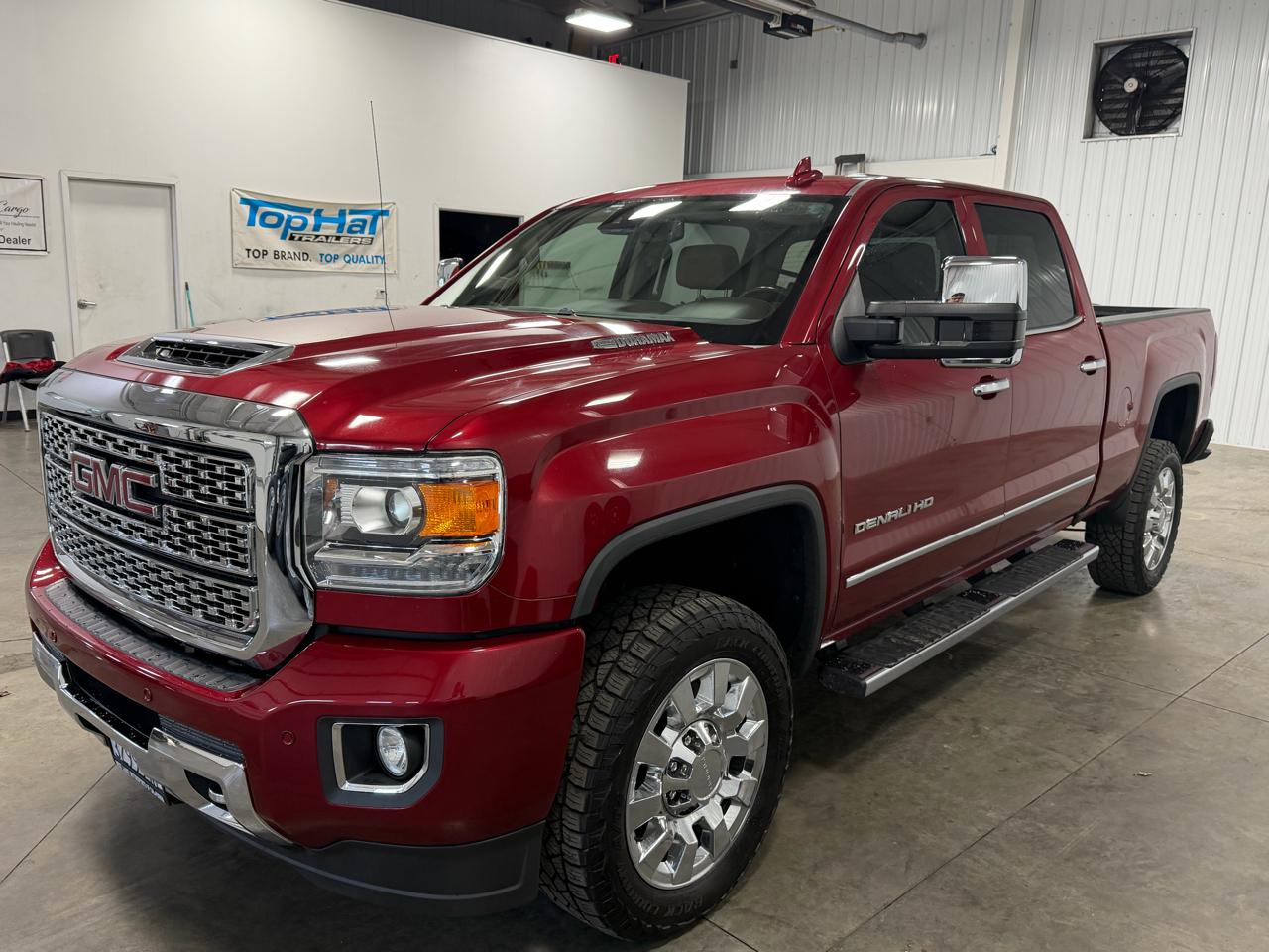 GMC Sierra 2500HD 4WD Crew Cab 153.7" Denali 2018
