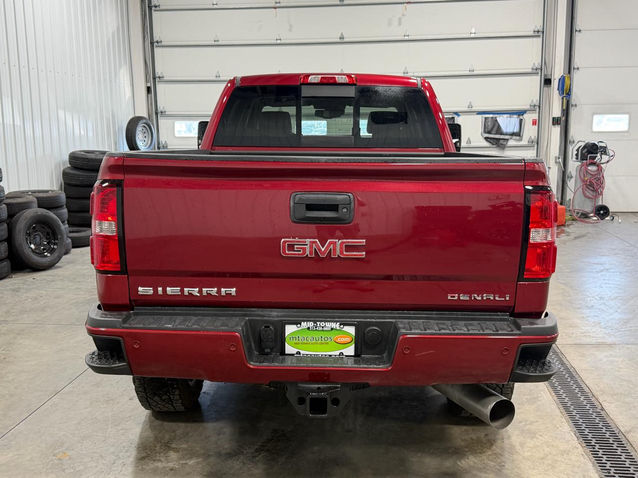 GMC Sierra 2500HD 4WD Crew Cab 153.7" Denali 2018