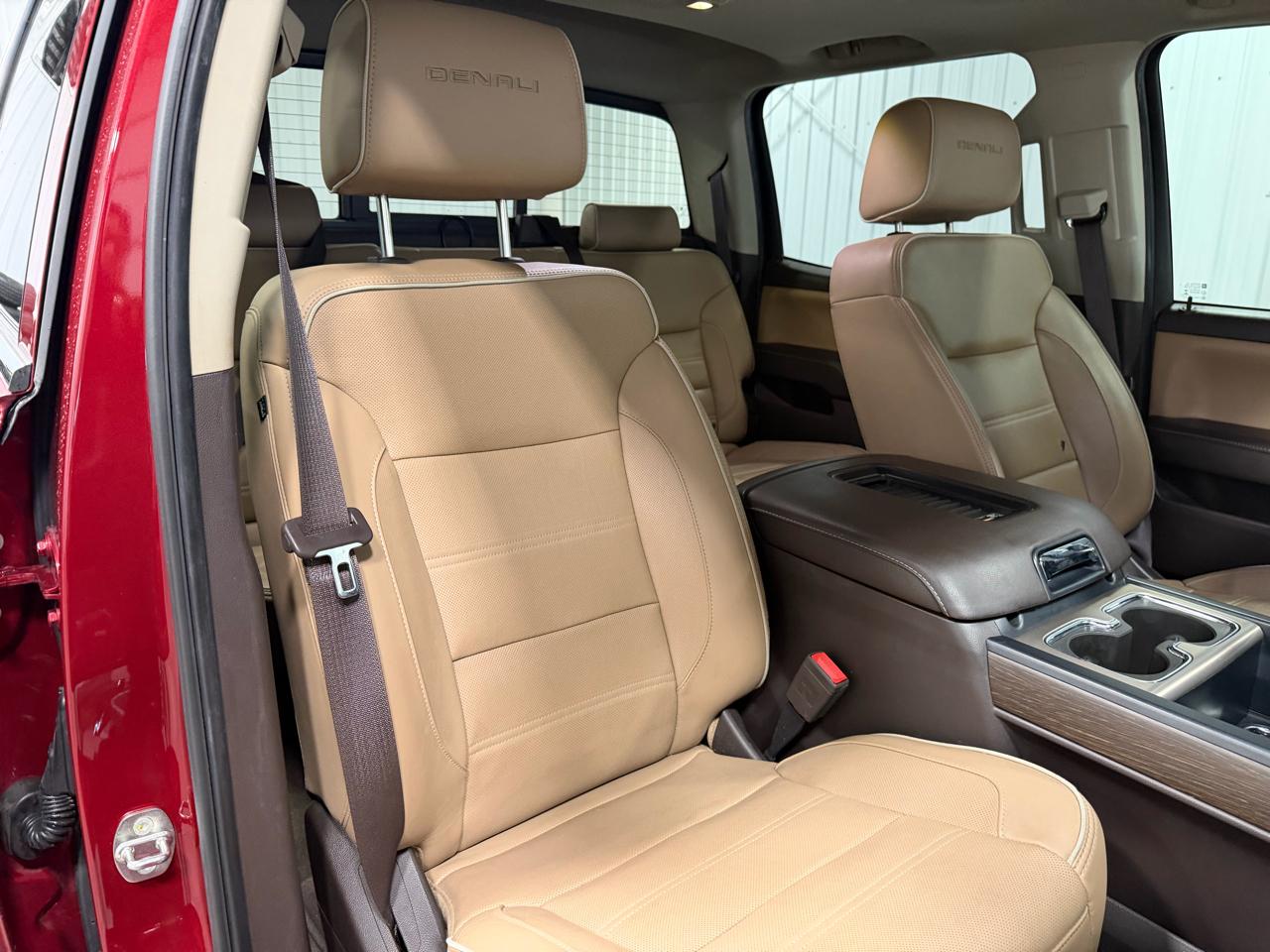 GMC Sierra 2500HD 4WD Crew Cab 153.7" Denali 2018