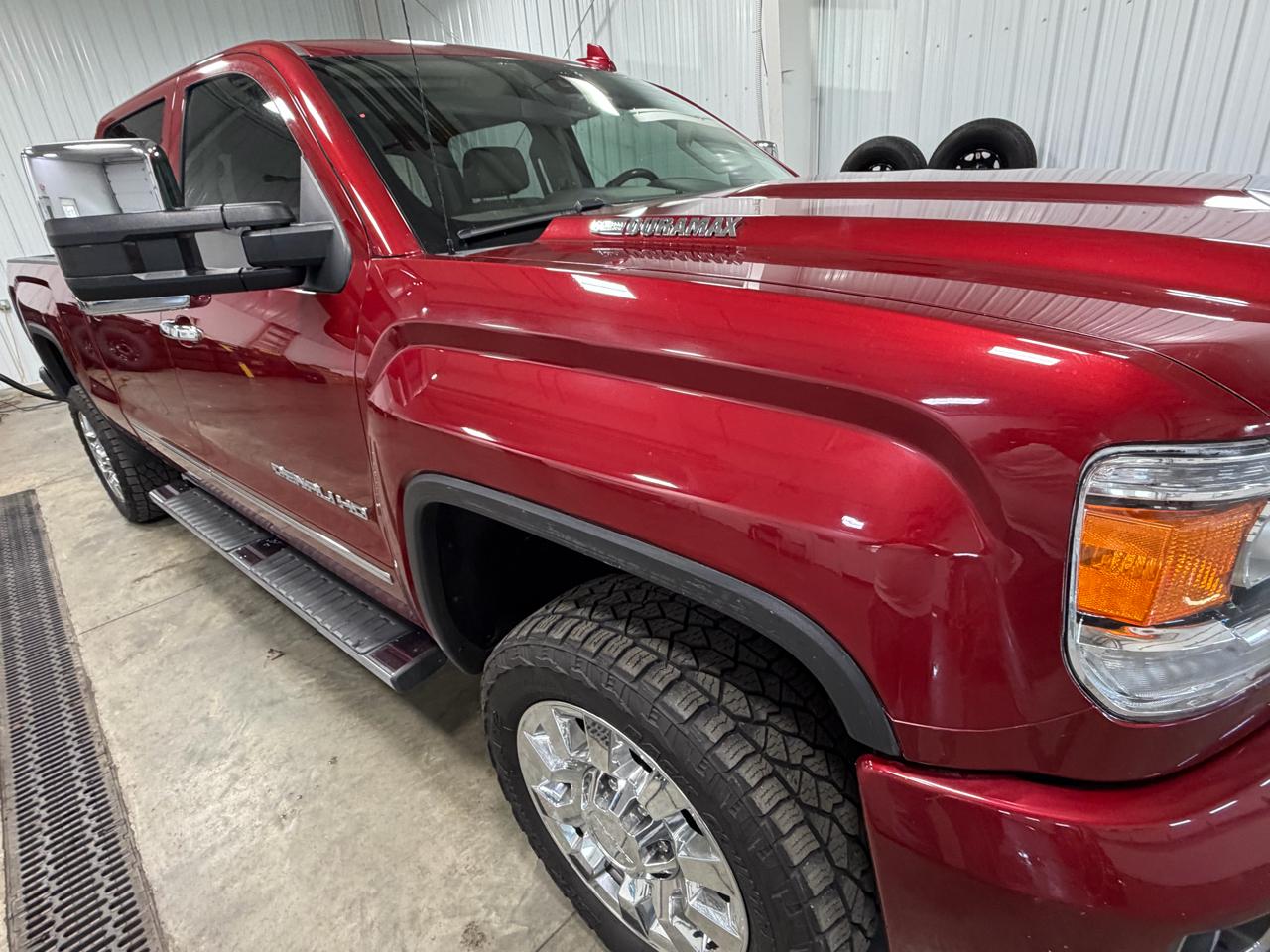 GMC Sierra 2500HD 4WD Crew Cab 153.7" Denali 2018