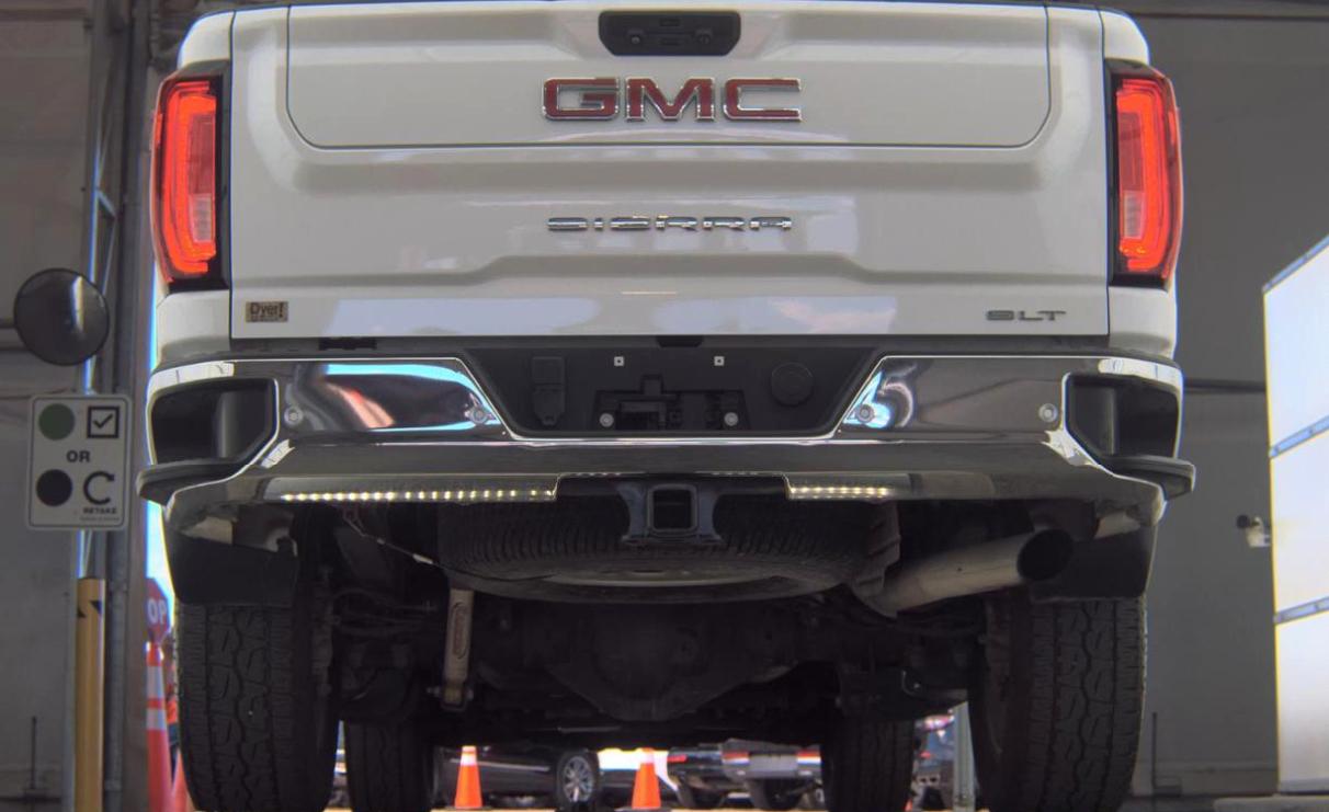 GMC Sierra 2500HD 4WD Crew Cab 159" SLT 2021