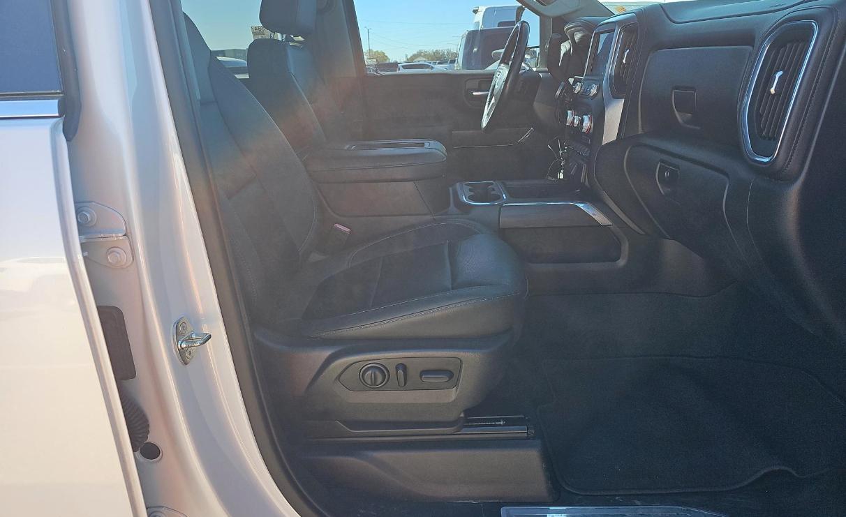 GMC Sierra 2500HD 4WD Crew Cab 159" SLT 2021