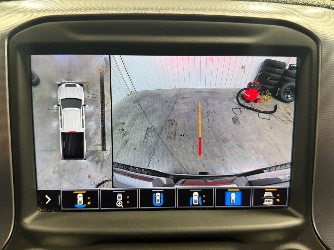 GMC Sierra 2500HD 4WD Crew Cab 159" SLT 2021