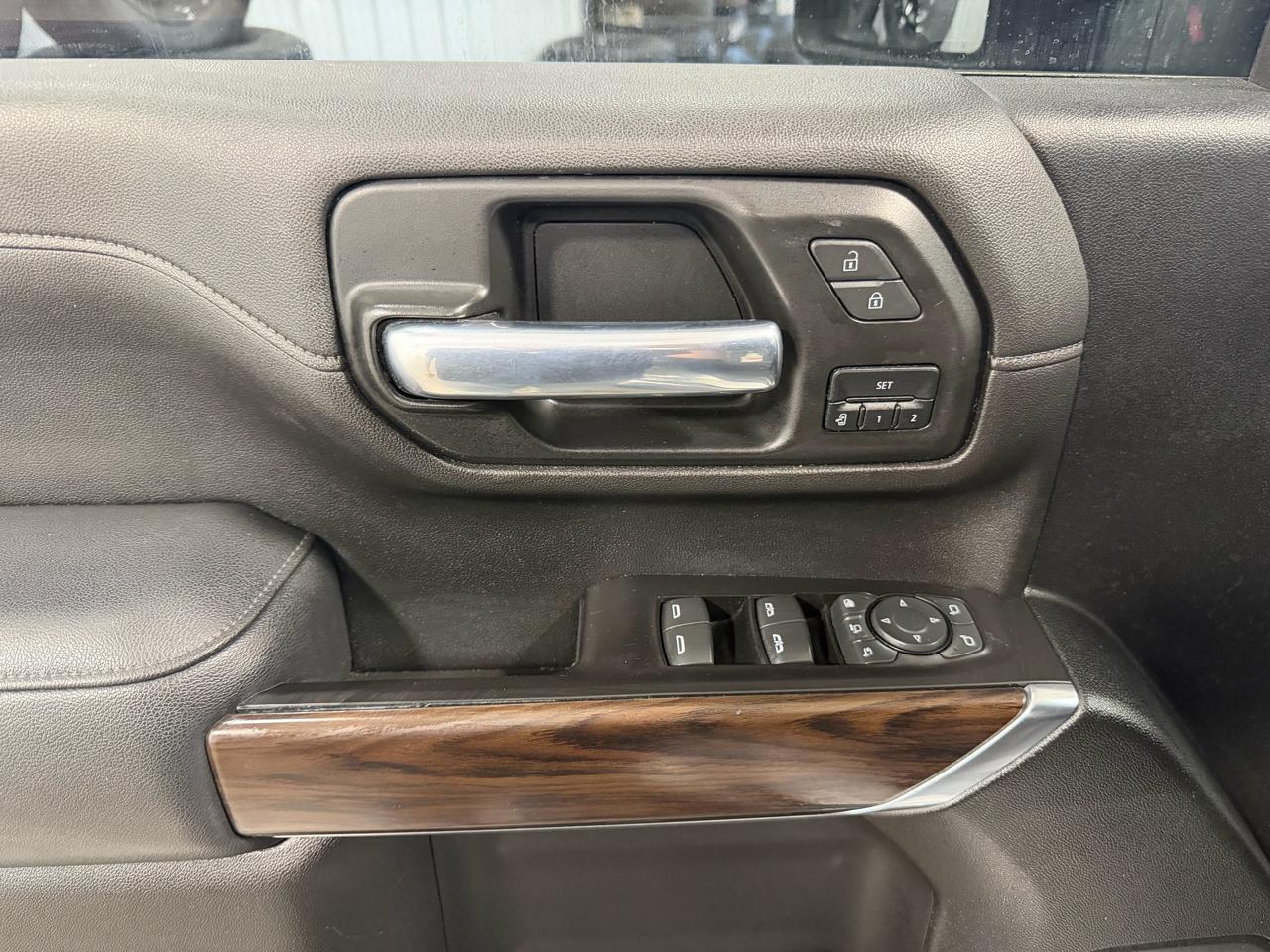 GMC Sierra 2500HD 4WD Crew Cab 159" SLT 2021