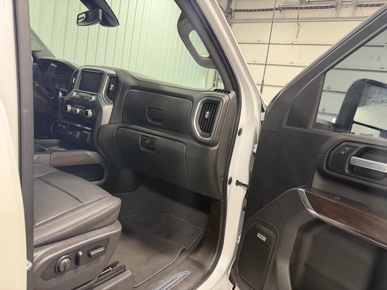 GMC Sierra 2500HD 4WD Crew Cab 159" SLT 2021