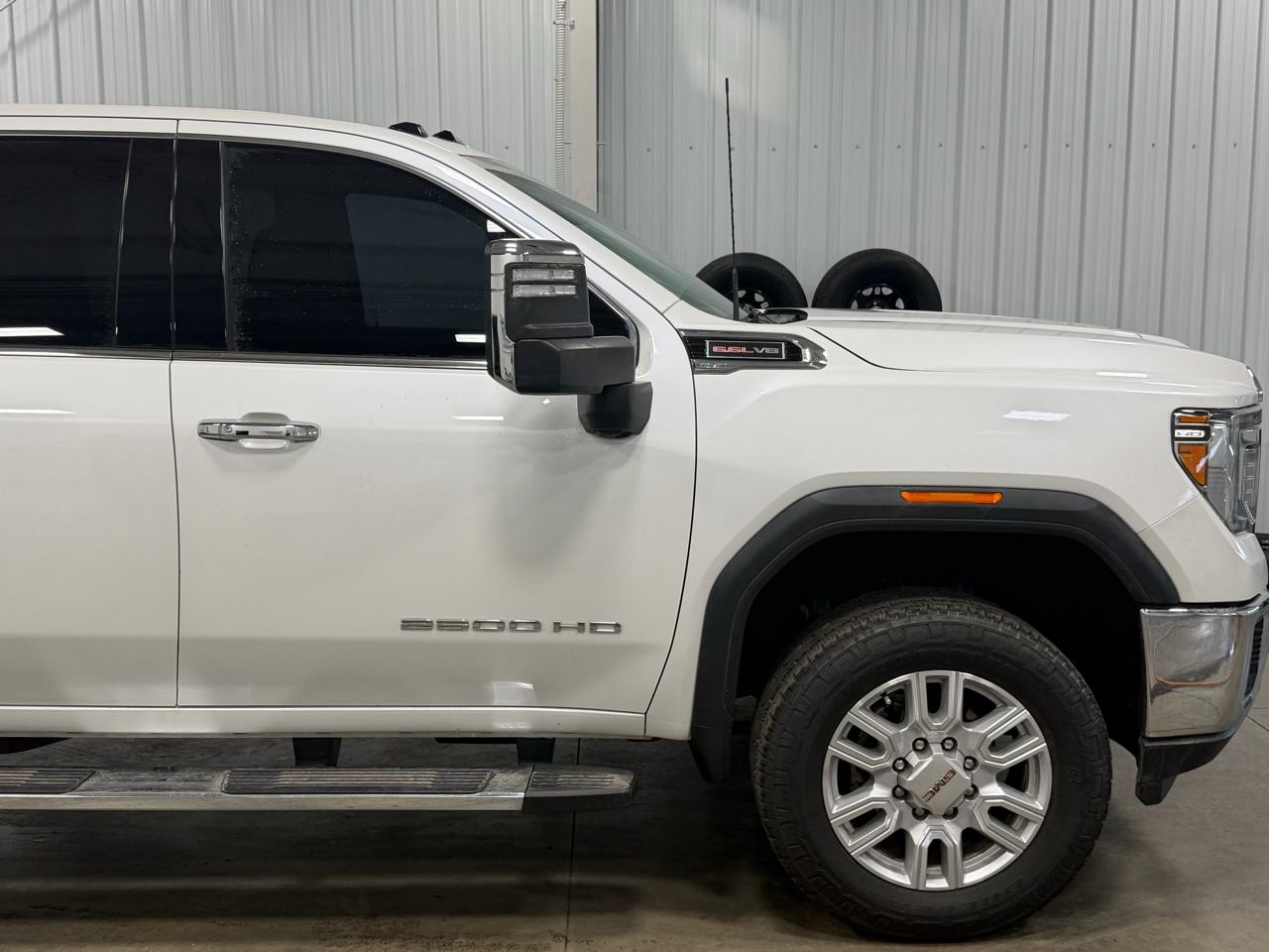 GMC Sierra 2500HD 4WD Crew Cab 159" SLT 2021