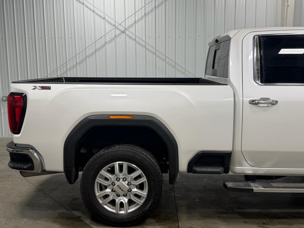 GMC Sierra 2500HD 4WD Crew Cab 159" SLT 2021