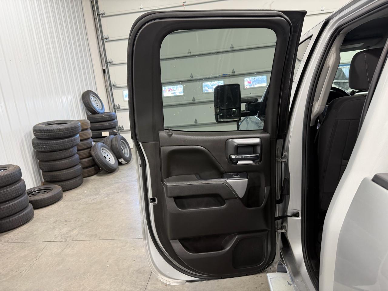 Chevrolet Silverado 2500HD 4WD Double Cab 158.1" LT 2016