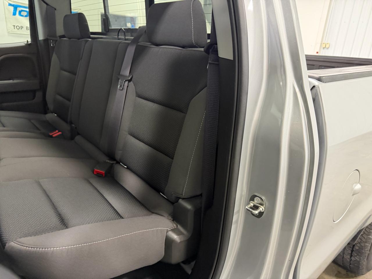 Chevrolet Silverado 2500HD 4WD Double Cab 158.1" LT 2016