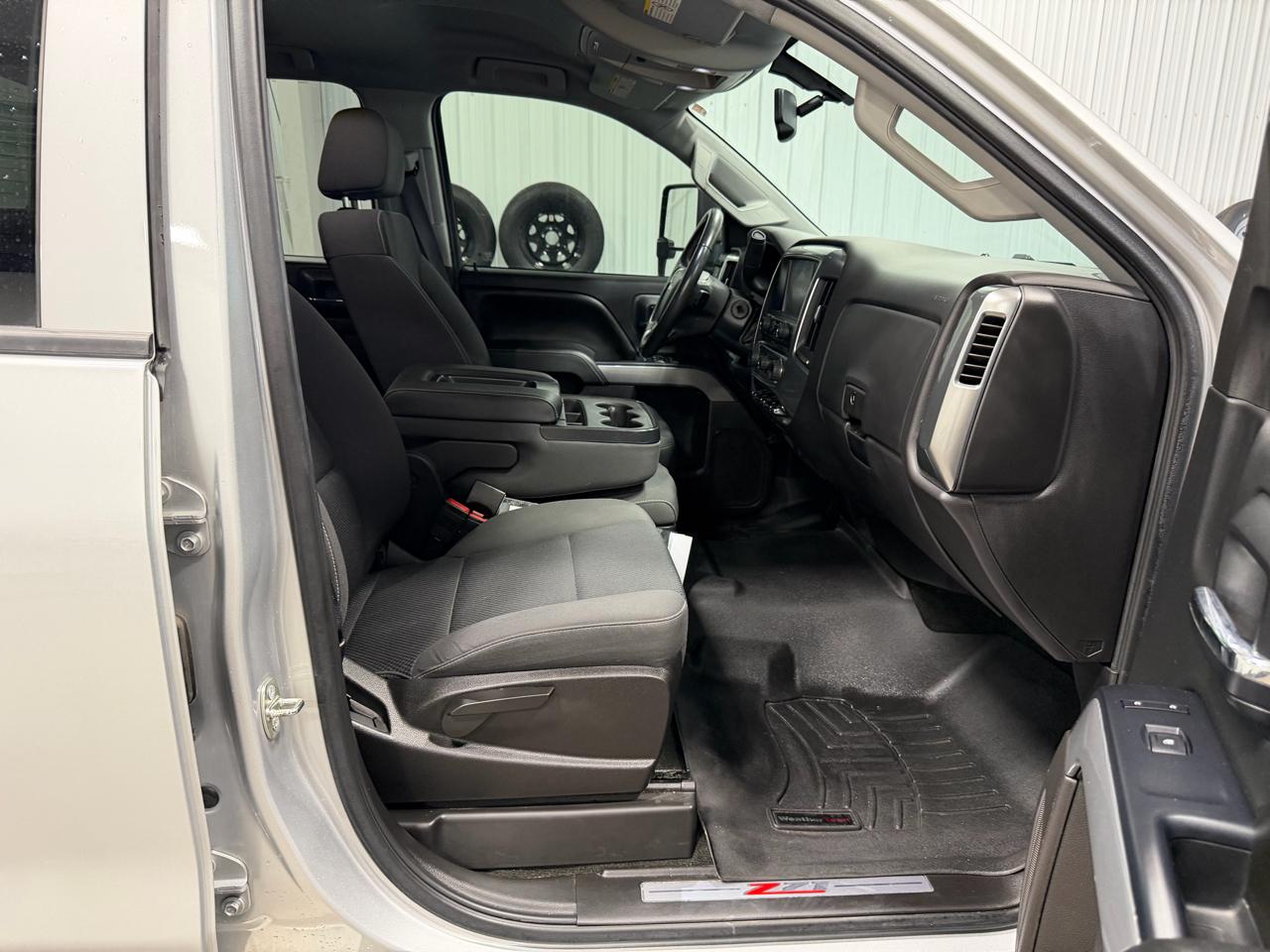 Chevrolet Silverado 2500HD 4WD Double Cab 158.1" LT 2016