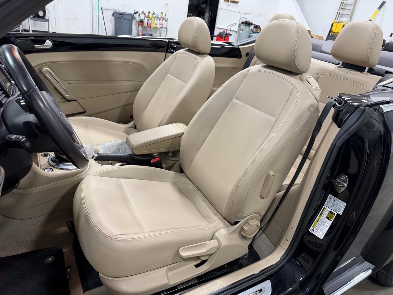 Volkswagen Beetle Convertible 2dr DSG 2.0T R-Line 2014