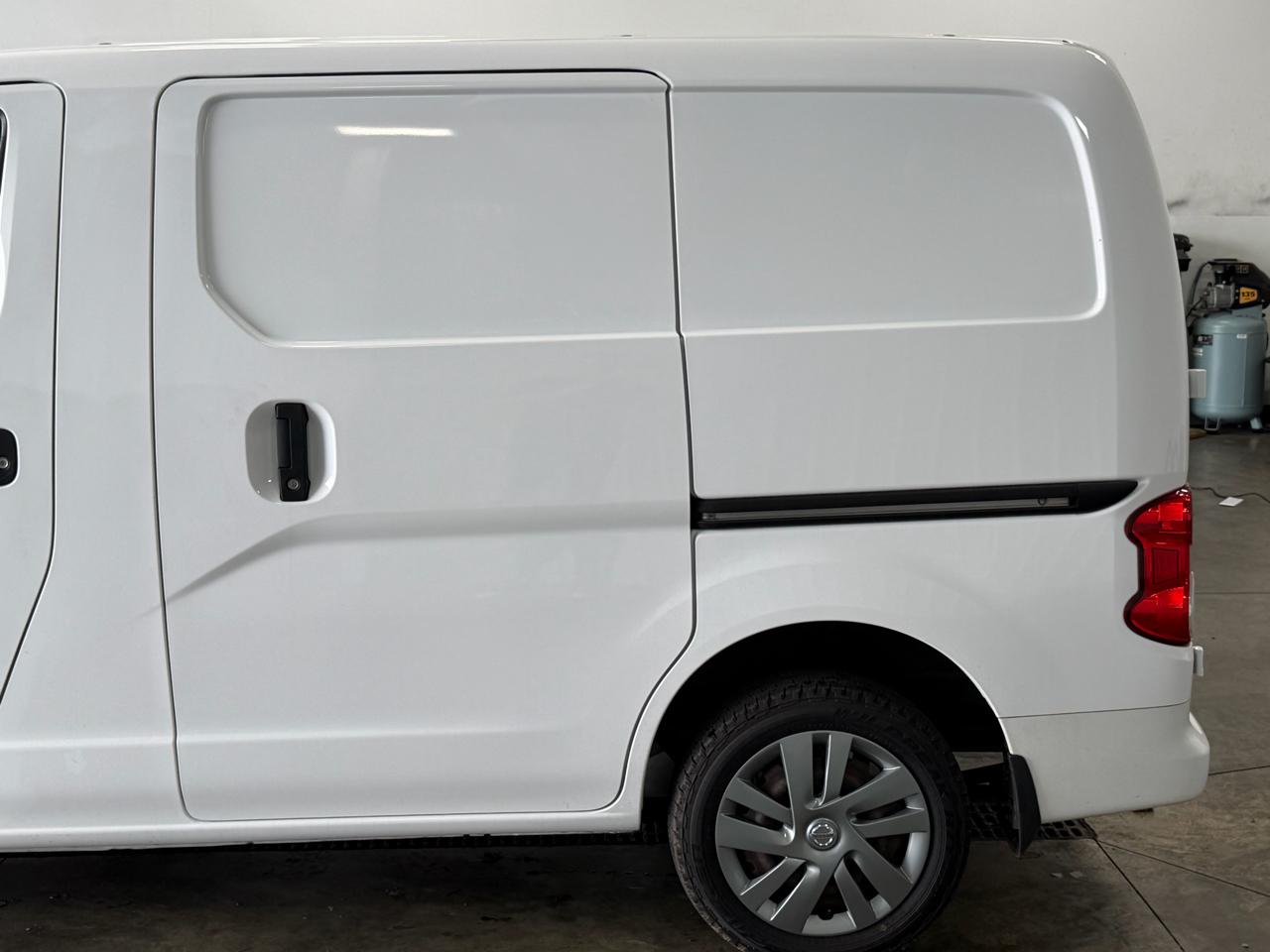 Nissan NV200 Compact Cargo I4 SV 2021