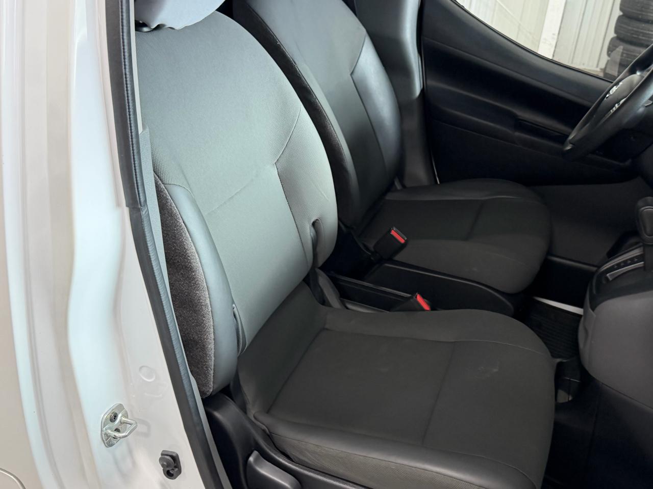 Nissan NV200 Compact Cargo I4 SV 2021