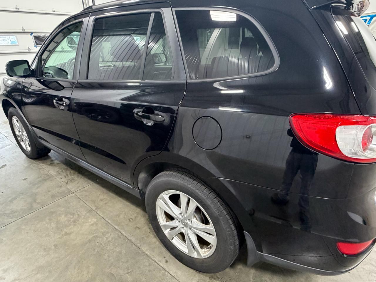 Hyundai Santa Fe FWD 4dr V6 SE 2012