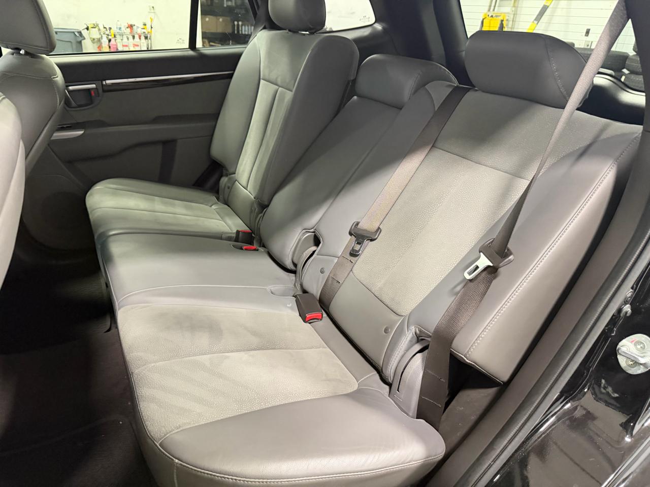 Hyundai Santa Fe FWD 4dr V6 SE 2012