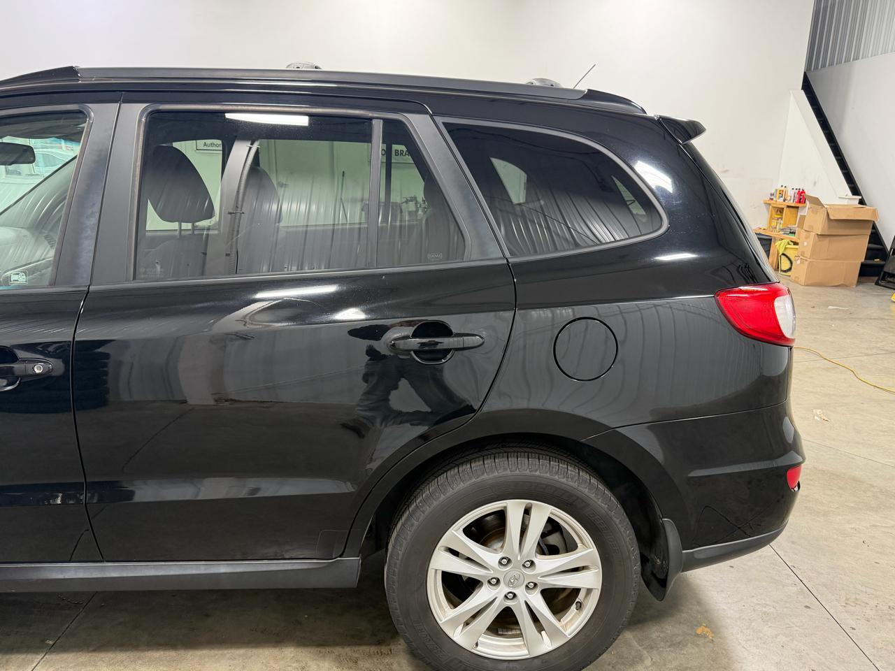 Hyundai Santa Fe FWD 4dr V6 SE 2012