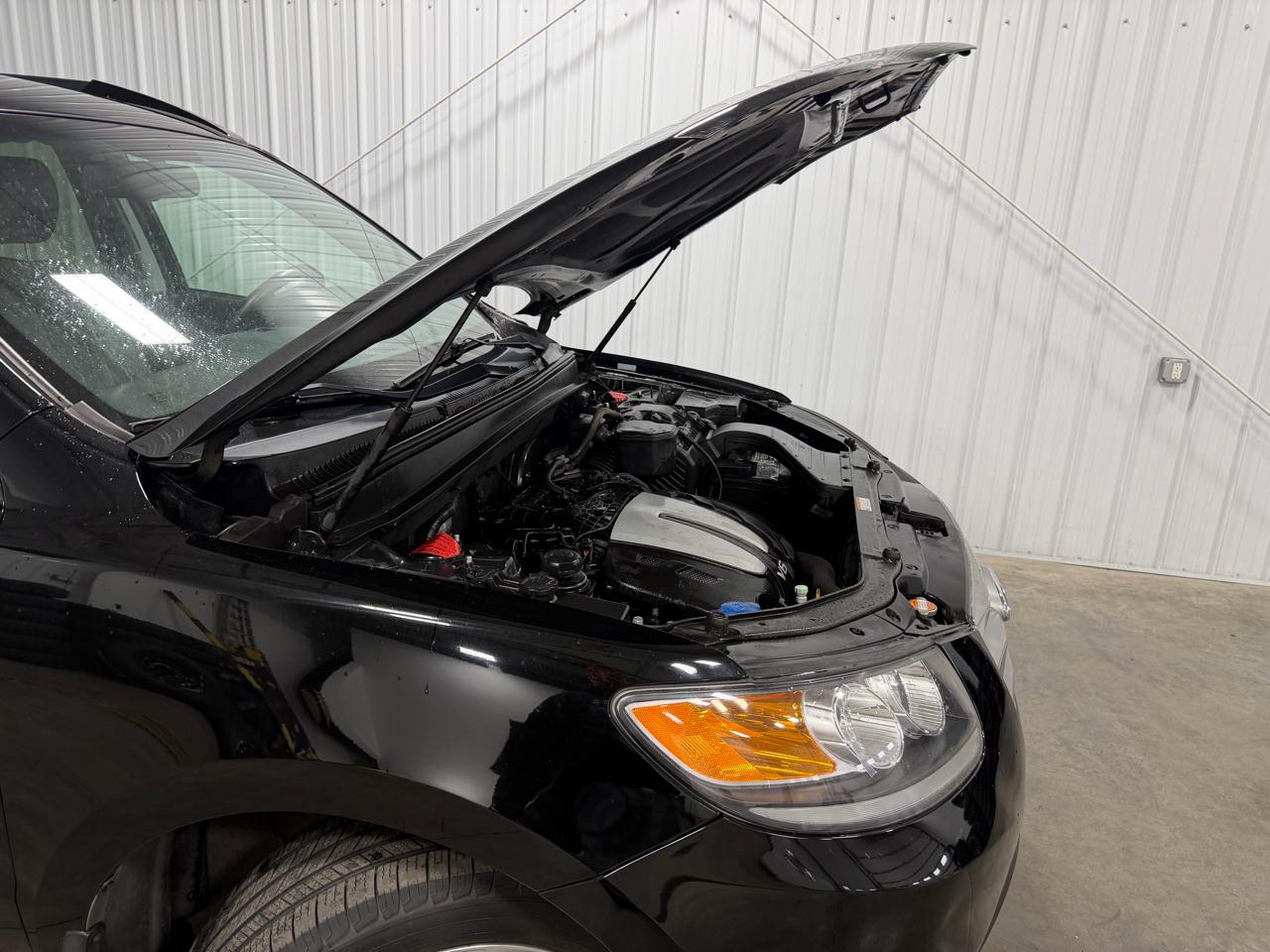 Hyundai Santa Fe FWD 4dr V6 SE 2012